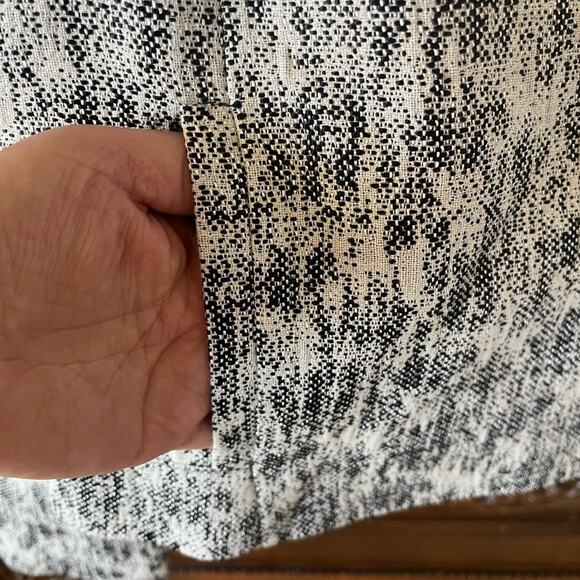 Classiques Entier Tweed Moto Jacket
Linen Blend Women's size L - Picture 10 of 10